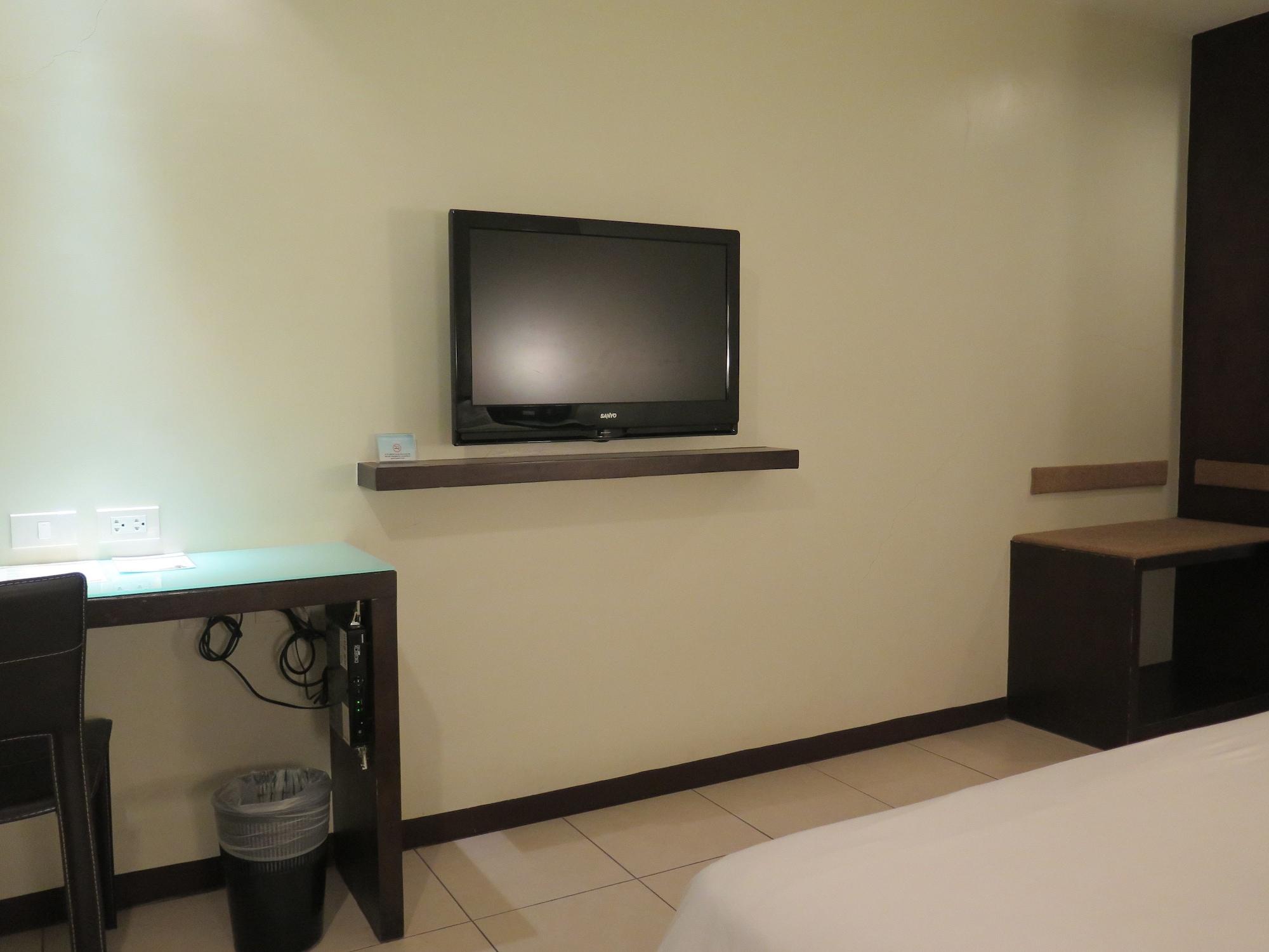 Circle Inn - Iloilo City Center Eksteriør bilde