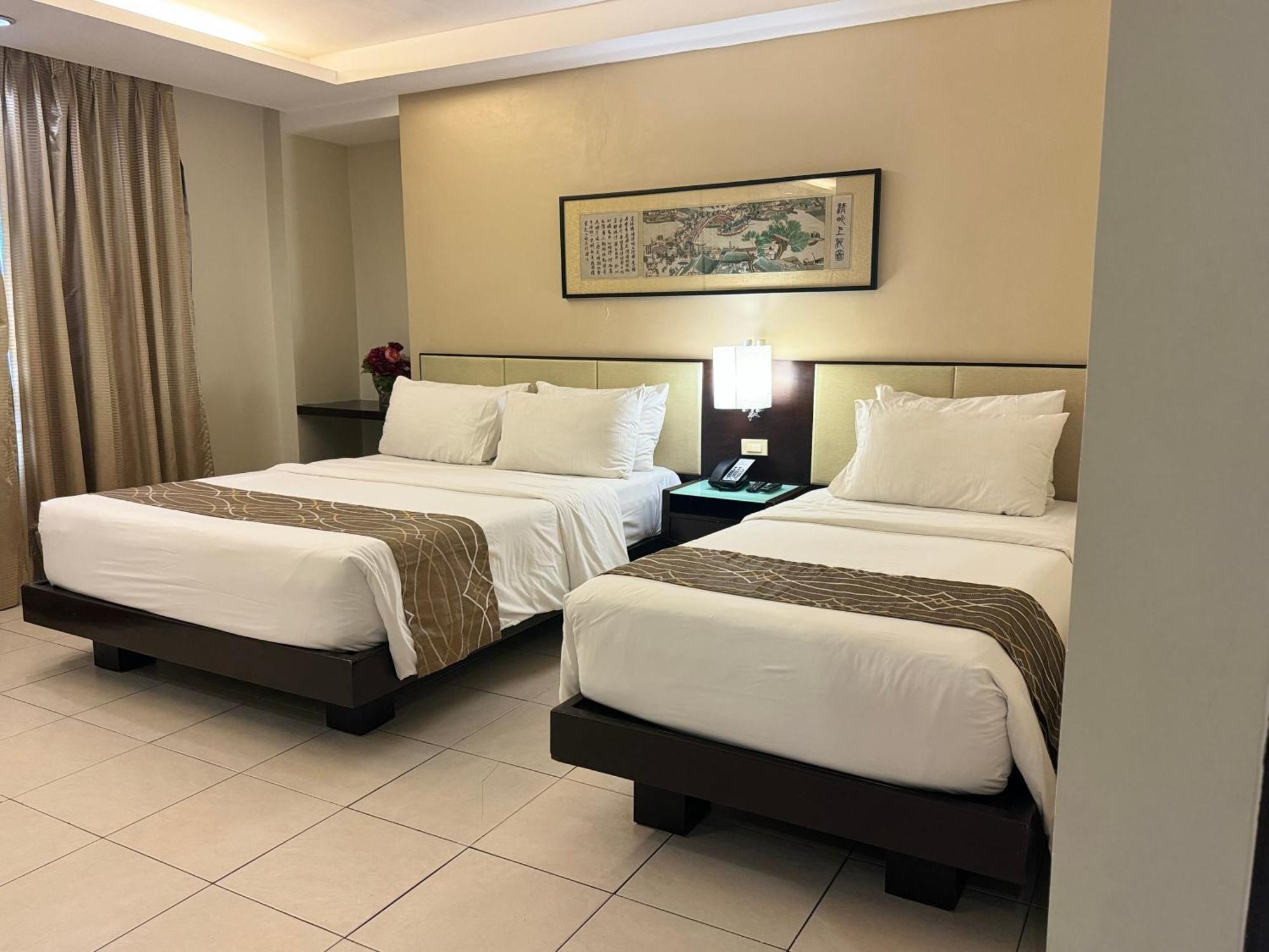 Circle Inn - Iloilo City Center Eksteriør bilde